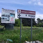 לינה וארוחת בוקר Oceano מונופולי