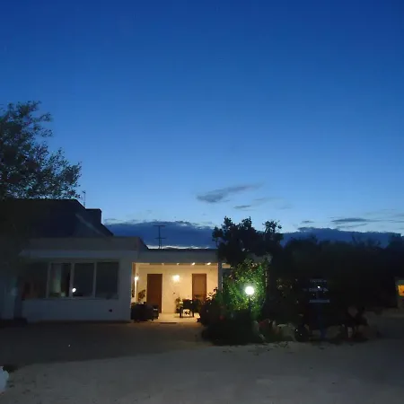 Oceano Bed & Breakfast 4*