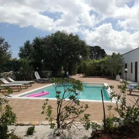 Oceano Bed & Breakfast 4*